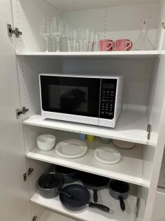 Comfy 1BR Apartment @Central City - 3