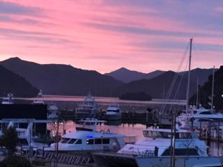 The Moorings Waterfront Picton - Picton - 4