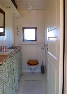 Welcoming Holiday Home Right Down To The Water - Rørvig - 1