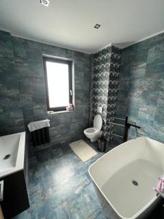 R&B Apartments - Predeal - 5
