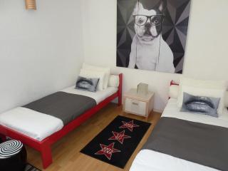Maison 4 chambres , 8 personnes. - 8