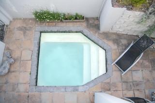 Camps Bay Guest Suite with private pool - 1