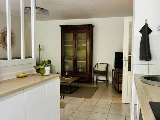 Appartement T2 Confortable avec Terrasse et Parking à Cambo-les-Bains, Proche Thermes et Centre-Ville - FR-1-495-124 - Cambo-les-Bains - 2