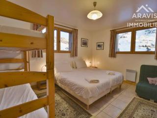Magnifique chalet indépendant, 12-14 pers, 6 chambres, grande pièce de vie ! - FR-1-391-30 - Le Grand-Bornand - 2