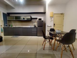 Atlantis Residence B14 5-6 pax l 5 mins Jonker St by Lullaby Retreats - 1
