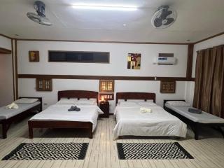 Oceana Hotel & Beach Resort - Puerto Galera - 7