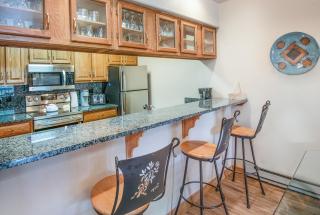 Townsend Place B103 condo - 5