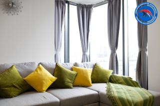 Central Birmingham 2BR, Sleeps 6, Monthly Stays - 1