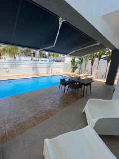 Villa Diana - 200 meters from Kapparis, Fireman's Beach - Paralimni - 1