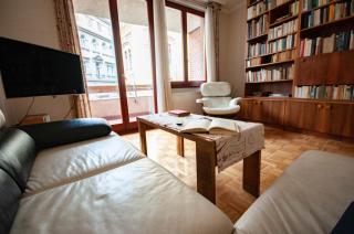 Castle Hillside Apartment - Budapeste - 9