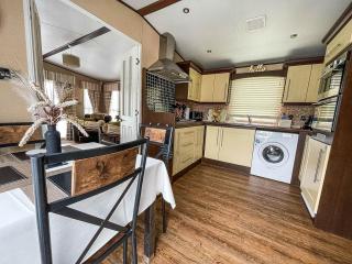 Beautiful Caravan At Manor Park In Hunstanton Beach, Norfolk Ref 23026H - Hunstanton - 6