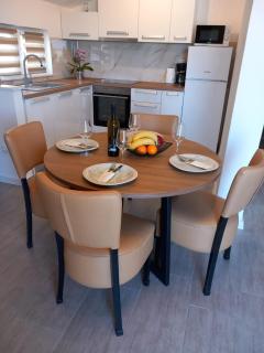 Apartmani Krpeta - 1