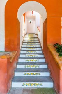 La TERRAZZA sul GIARDINO - Procida - 2