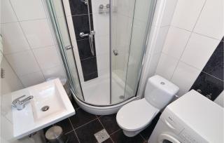 2 Bedroom Nice Apartment In Lovran - Lovran - 5