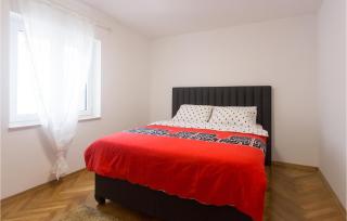 Cozy Apartment In Podgrade - Slime - 3
