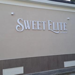 Sweet Elite House - 3