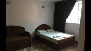 Номер та Паркінг -Rooms Parking Світло Є 24 на 7! - 0