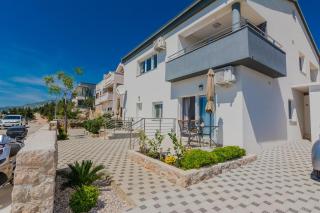 Apartmani Jadranka - Starigrad-Paklenica - 1