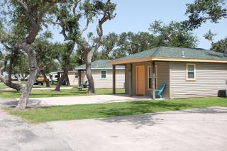 By the Bay RV and Lodging - 4