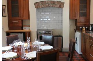 Thornton Manor - Holiday Cottages and Apartments - Heswall - 8