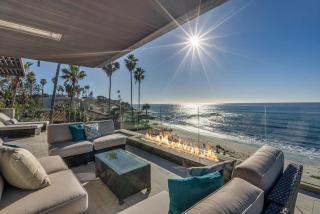 Luxury Beachfront Home with Hot Tub & Ocean Views - San Diego - 3