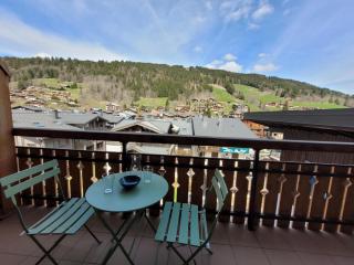 Studio Rénové avec Balcon, Centre Station, 2 Pers, Accès Direct Pistes et Commerces - FR-1-598-109 - Les Gets - 4