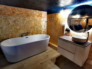 Le Splendide by Connexion - Cannes - 6