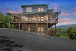 Heavenly Views Retreat - Gatlinburg - 0