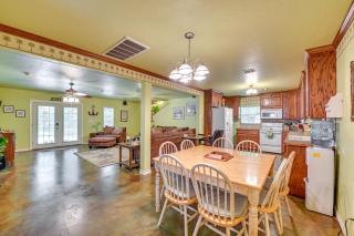 Spacious Lake Texoma Vacation Rental with Game Room! - 6