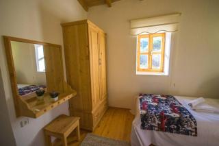 Havuzu Korunaklı Jakuzili Villa - 1