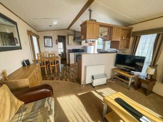 Lovely Caravan With Decking Nearby Scratby Beach In Norfolk Ref 50031J - Great Yarmouth - 4