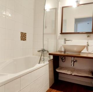 Le Sea Breeze La Rochelle 44m2 - 2 chambres - 6 prs - Piscine - Lagord - 3