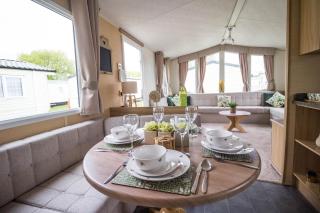 Lovely 6 Berth Caravan At Southview Holiday Park Ref 33032Cl - 6