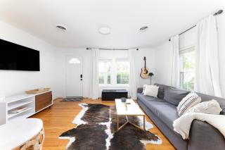 The Hamilton - 3 BR 2 BA - 1 5 mi to Broadway - Nashville - 8