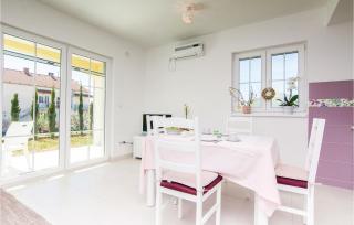 One-Bedroom Apartment In Pakostane - Pakoštane - 9