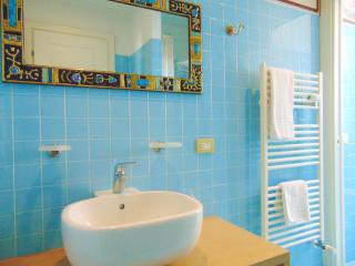 The Best Bedroom in Milan - Milan - 6