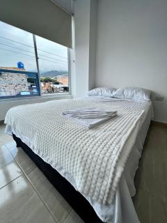 APARTAMENTO FULL HOUSE con BALCON - 2