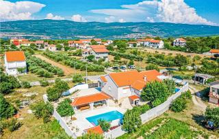 Lovely Home In Pridraga - 5