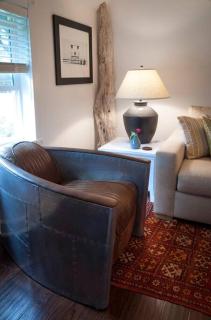 Blue Vieira Cottage - 1