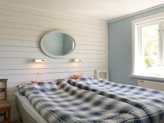 4 person holiday home in GRUNDSUND - 2