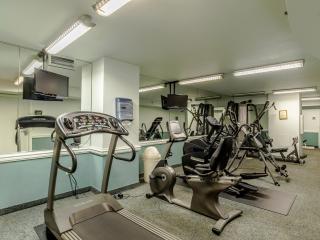 Sabine Yacht & Racquet #2B - 4