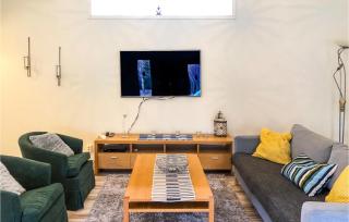 Nice Home In Långserud With Sauna - 2