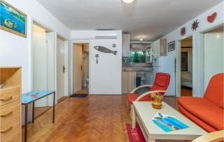 3 Bedroom Stunning Home In Crikvenica - Crikvenica - 2
