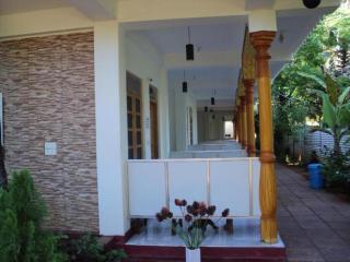 Rea Beach Way Hotel - 4