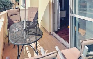 Awesome Apartment In Zadar With Wifi - 1