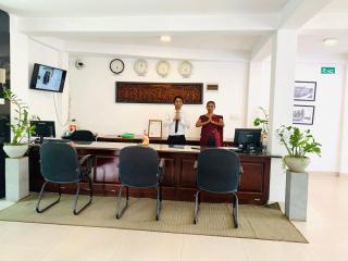 Hotel Gangaaddara - Kandy - 3