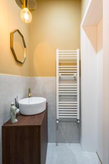 Crystal 3BDR Apartment In Center - Bucarest - 4