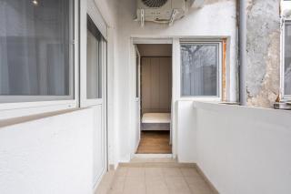 Crystal 3BDR Apartment In Center - Bucharest - 3