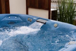 Visum Acropol ,3BR - Private Terrace-Jacuzzi - Amazing View - 5