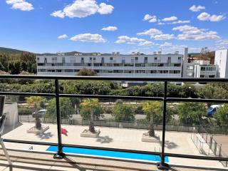 Charmant T2 climatisé avec grande terrasse, piscine et parking privatif, proche plage et commerces. - FR-1-251-441 - Le Lavandou - 8
